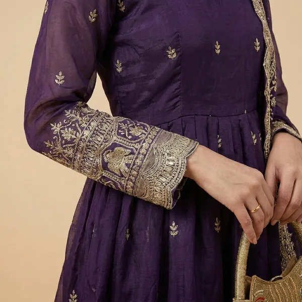Girls_Purple_Ethnic_Anarkali_Suit_Set_With_Embroidered_Dupatta