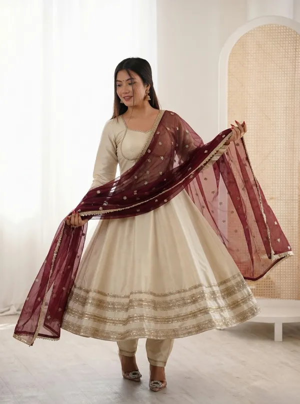 Elegant_Heavy_Lace_Work_Designer_Anarkali_Three_Piece_Set