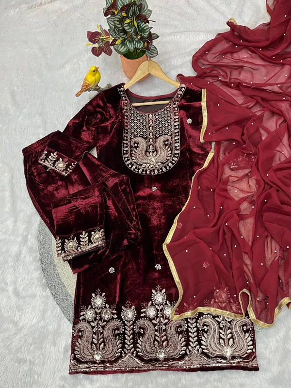 Maroon_Velvet_Embroidered_Ethnic_Suit_Set_With_Dupatta