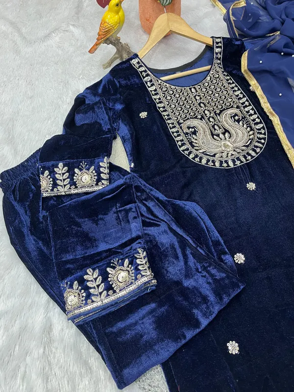 Royal_Blue_Velvet_Embroidered_Salwar_Suit_Set_With_Dupatta