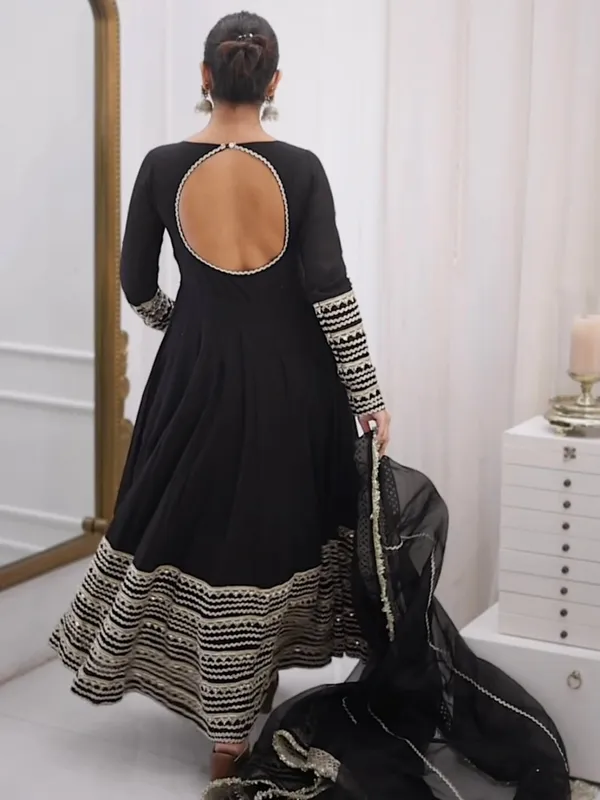 Black_Embroidered_Work_Anarkali_Suit_Set_Set_3_Pcs