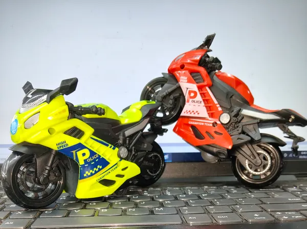 Bike_Racing_for_Kids_Decoration_(Pack_Of_2)