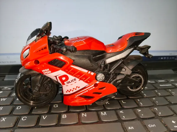 Bike_Racing_for_Kids_Decoration_(Pack_Of_2)