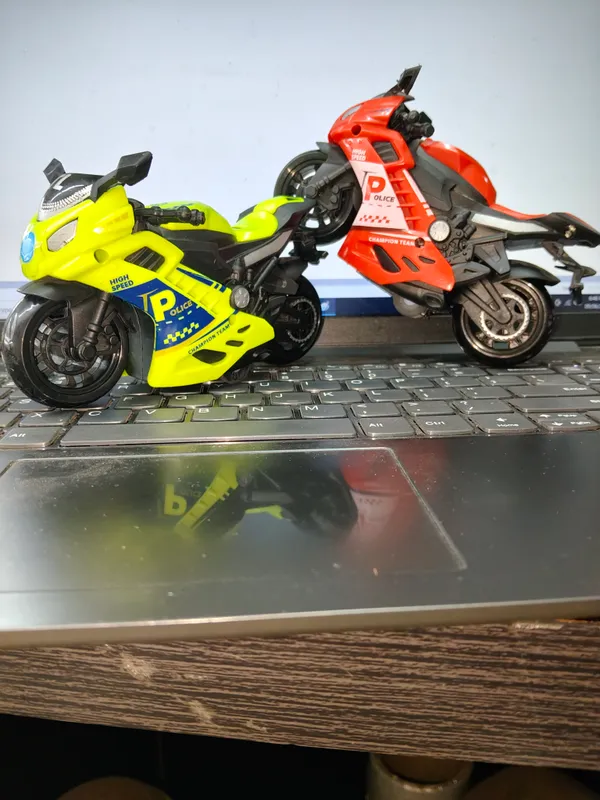 Bike_Racing_for_Kids_Decoration_(Pack_Of_2)