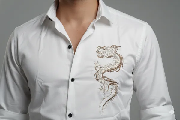 White_Dragon_embroidary_shirt