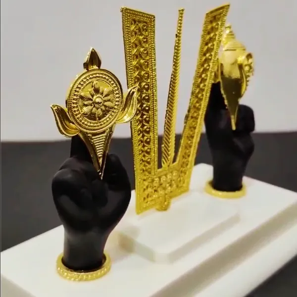 Gold_Plated_Tirupati_Balaji_Tilak_Chakra_For_Home_Decor