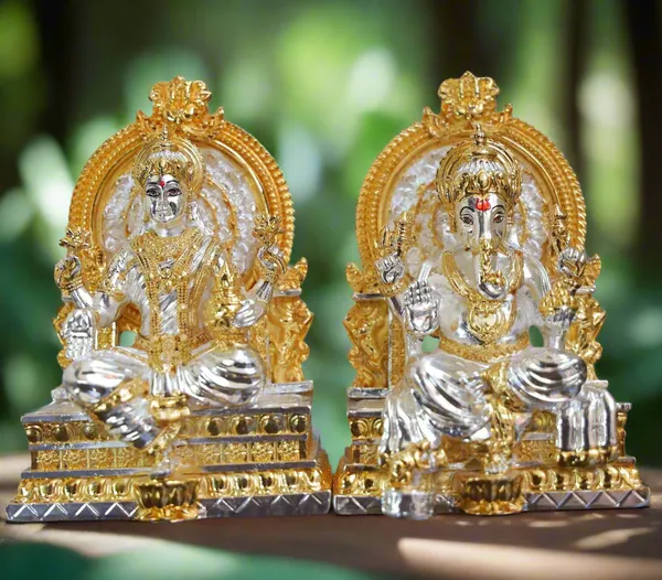 Gold_&_Silver_24_K_Plated_Lakshmi_Idol_For_Home_Decor