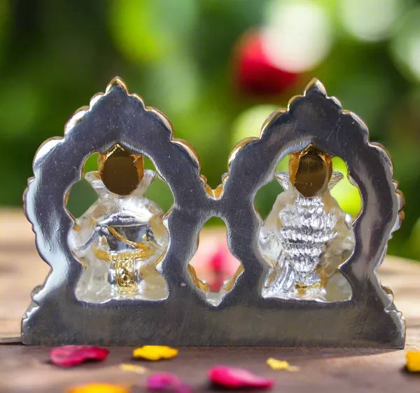 Gold_&_Silver_Plated_Lakshmi_Ganesha_Idol_For_Home_Decor