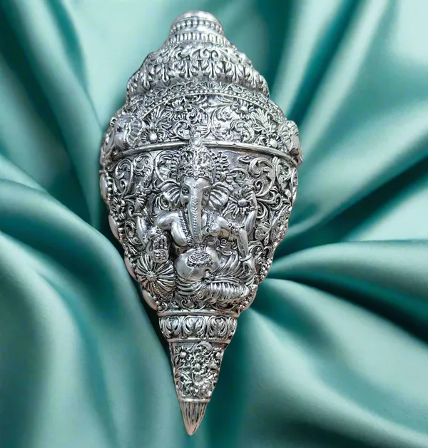 Silver_Antique_Ganesh_Shankh_(Conch)_999_Plated_For_Home_Decor