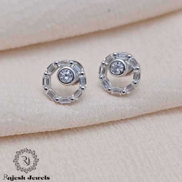 Silver_Classic_Round_Cz_South_Screw_Earrings_For_Women