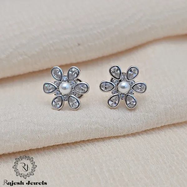 Silver_Blossomy_Cz_South_Screw_Stud_Earrings_For_Women