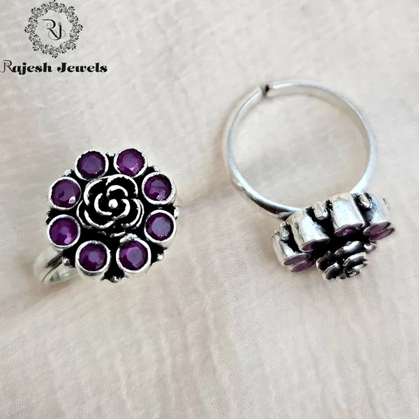 Black_Silver_Impressive_Rosette_Cutstone_Toering_For_Women