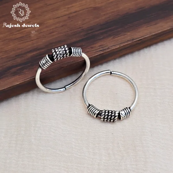 Silver_Sleek_Oxidised_Antique_925_Toerings_For_Women