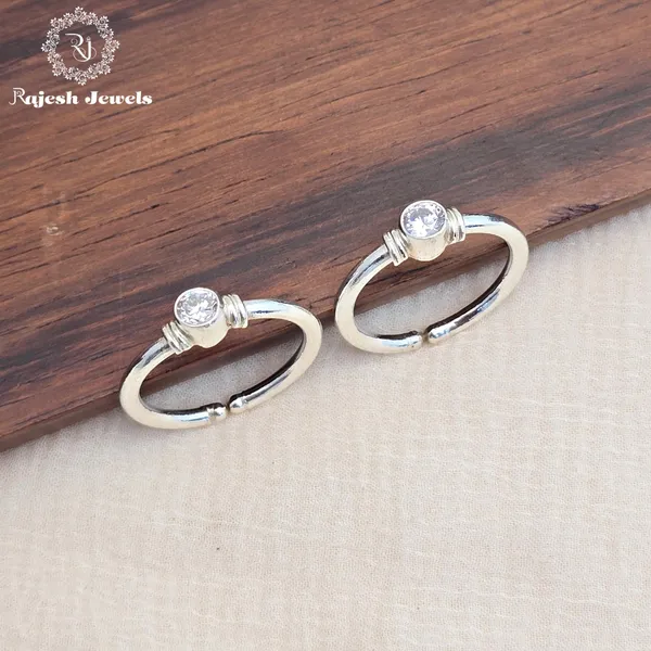 Silver_Silver_Sparkling_Cutstone_Toerings_For_Women