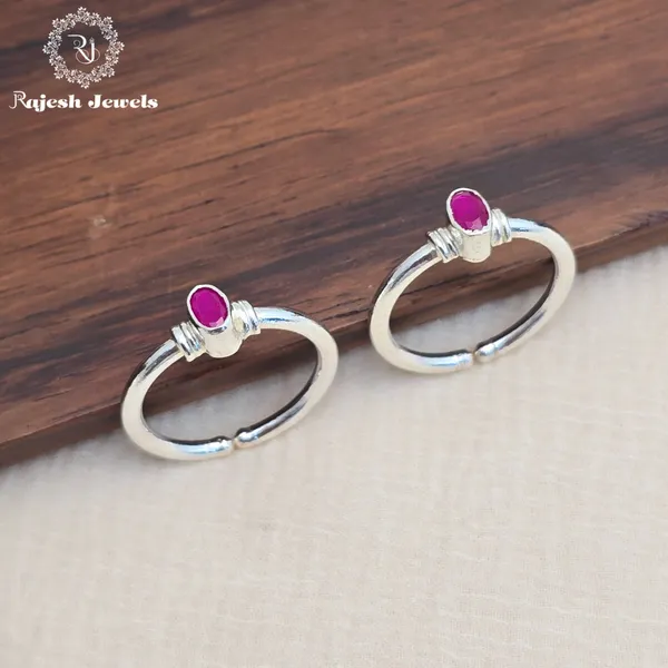 Silver_Classy_Oval_Toerings_For_Women