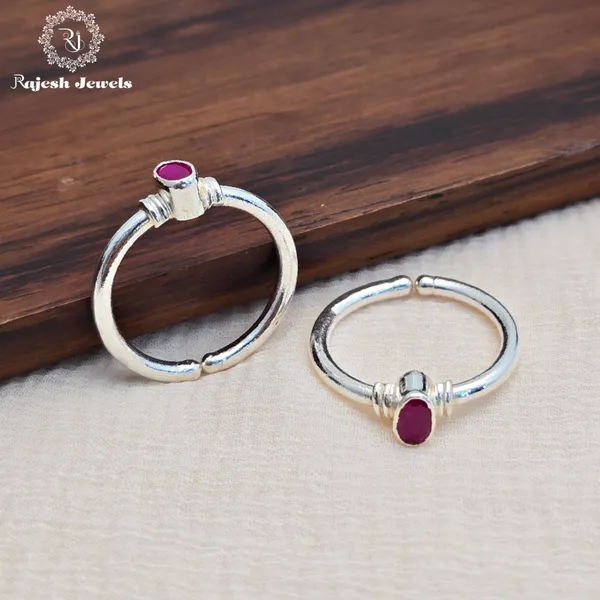 Silver_Classy_Oval_Toerings_For_Women