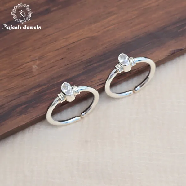 Silver_Shiny_Toerings_For_Women