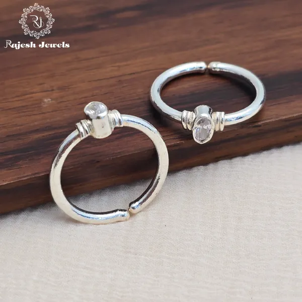 Silver_Shiny_Toerings_For_Women