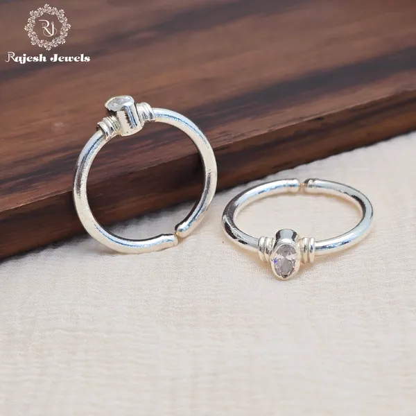Silver_Shiny_Toerings_For_Women