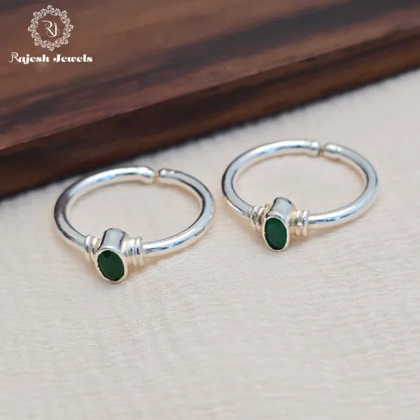 Silver_Appealing_Toerings_For_Women
