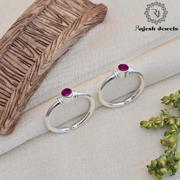 Silver_Alluring_Toerings_For_Women