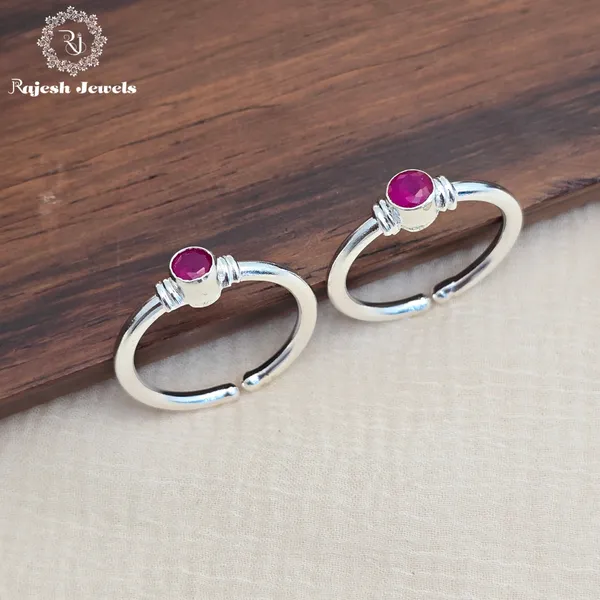 Silver_Alluring_Toerings_For_Women