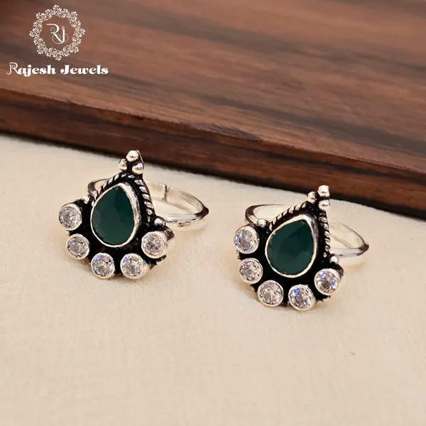 Green_Silver_Stylish_Cutstone_Dailywear_Toering_For_Women