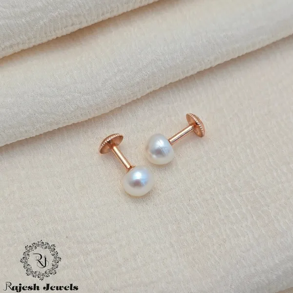 Silver_Classy_Pearl_Rosegold_Stud_Earrings_For_Women