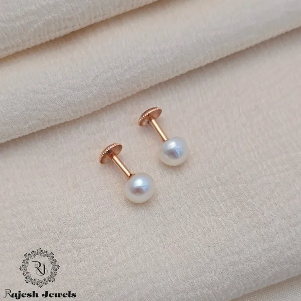 Silver_Classy_Pearl_Rosegold_Stud_Earrings_For_Women
