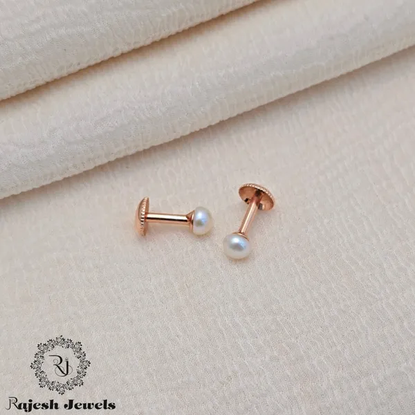 White_Silver_Incredible_Pearl_Stud_Earrings_For_Women