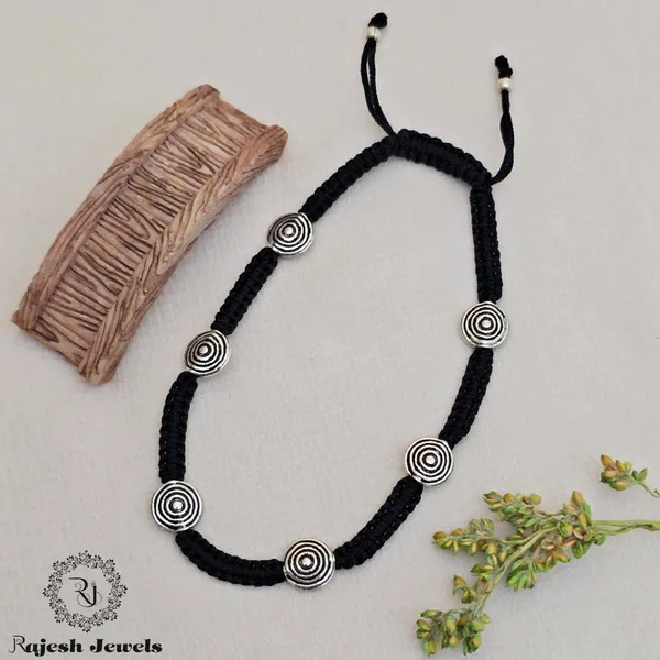 Black_Silver_Elegant_Silver_Nazariya_Anklet_For_Women