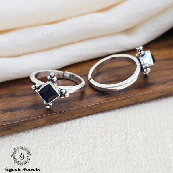 Green_Silver_Authentic_Oxidised_Toerings_For_Women