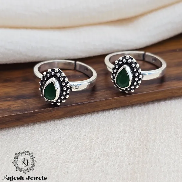 Green_And_Silver_Attractive_Cutstone_Toerings_For_Women