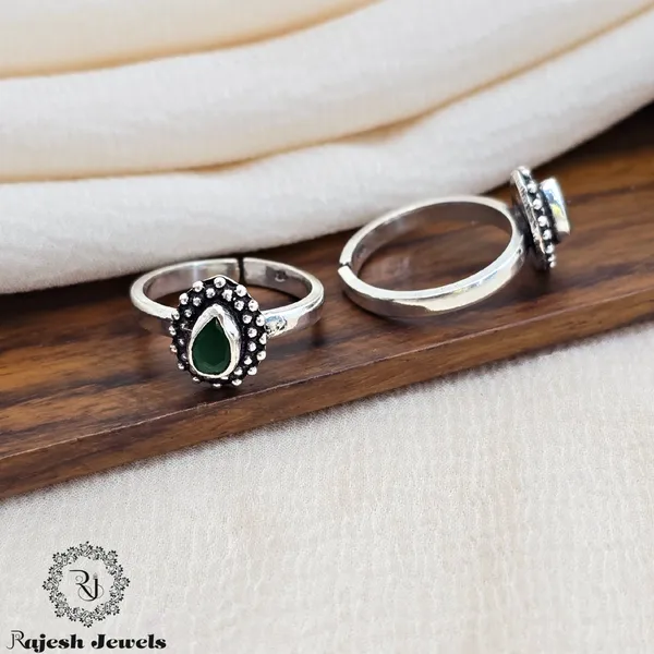 Green_And_Silver_Attractive_Cutstone_Toerings_For_Women