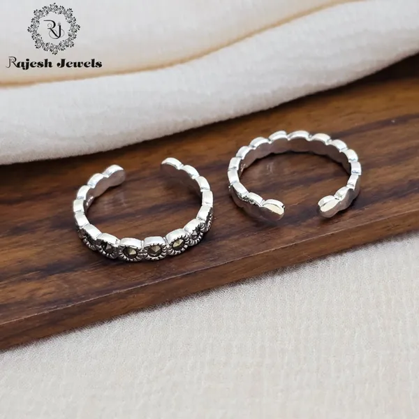 Silver_Blissful_Cutstone_Toerings_For_Women