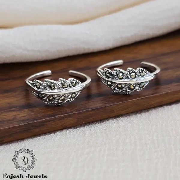 Silver_Magnificent_Leaf_Toerings_For_Women