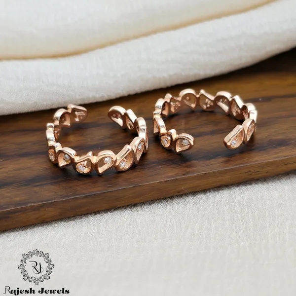 Rose_Gold_Silver_Hypnotic_Toerings_For_Women