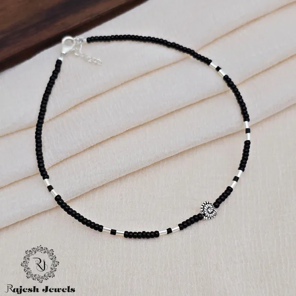 Black_Silver_Ultimate_Nazariya_Anklet_For_Women