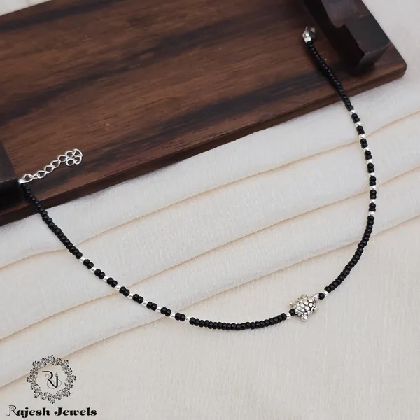 Black_Silver_Tortoise_Single_Nazariya_Anklet_For_Women