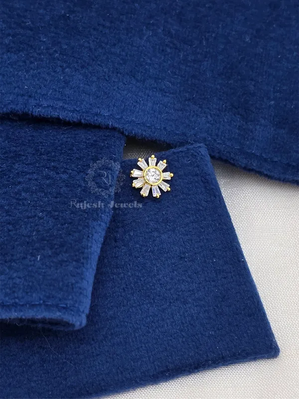 Gold_Silver_Outstanding_Cz_Floral_Nose_Pin_For_Women