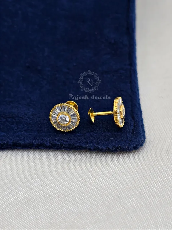 White_Silver_Radiating_Round_Minimalistic_Studs_Earrings_For_Women