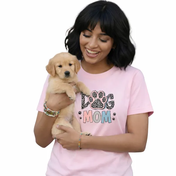 Dog_Mom_Unisex_Tshirt_Pink