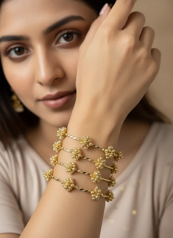 Ghunghroo_Bangles_Chudi_Set_for_Weddings_(Pack_of_4)