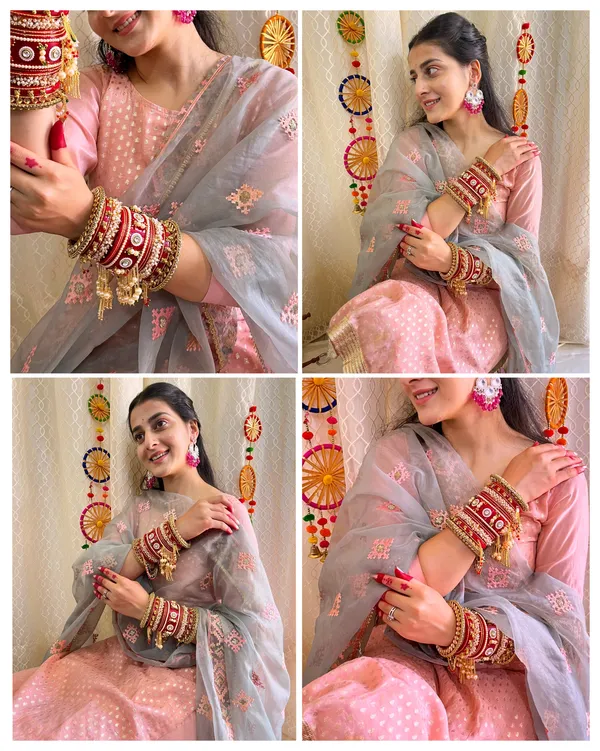 Red_Chuda_Bangles_Set_for_Women_Traditional_Wedding_Punjabi_Chura_with_Pearl_&_Stone_Work