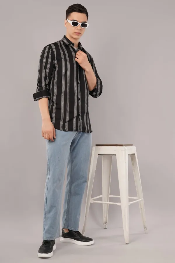 Black_&_White_Striped_Casual_Shirt_For_Men