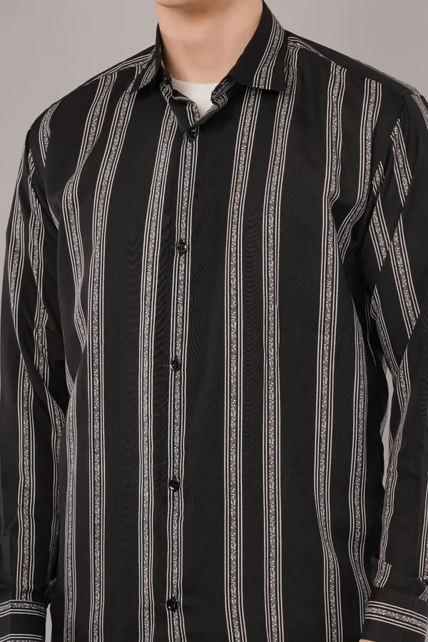 Black_&_White_Striped_Casual_Shirt_For_Men