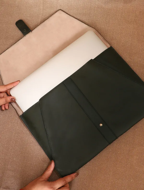 Charcoal_Green_Envelope_Laptop_Sleeve