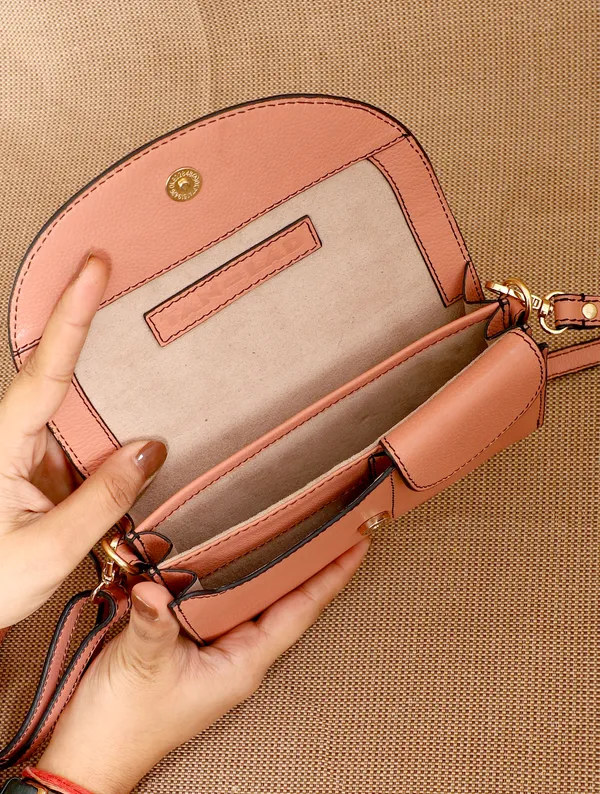 Peach_Tan_Becky_Premium_Wallet