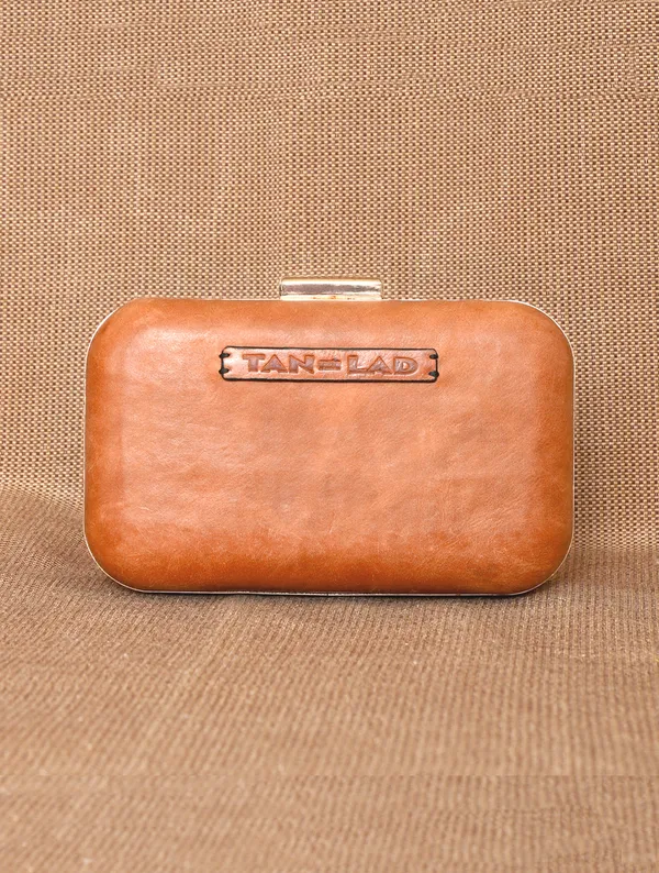Light_Tan_Jewels_Elegant_Clutch