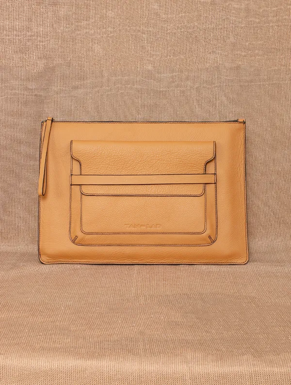 Classic_Tan_Gabby_Premium_Laptop_Sleeve